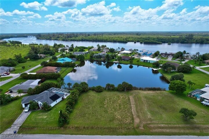 Property Photo:  17091 Waters Edge Circle  FL 33917 