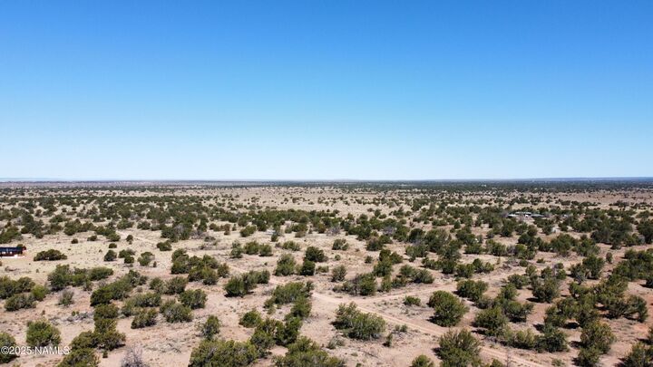 Property Photo: 4681 E Valle Road AZ 86046