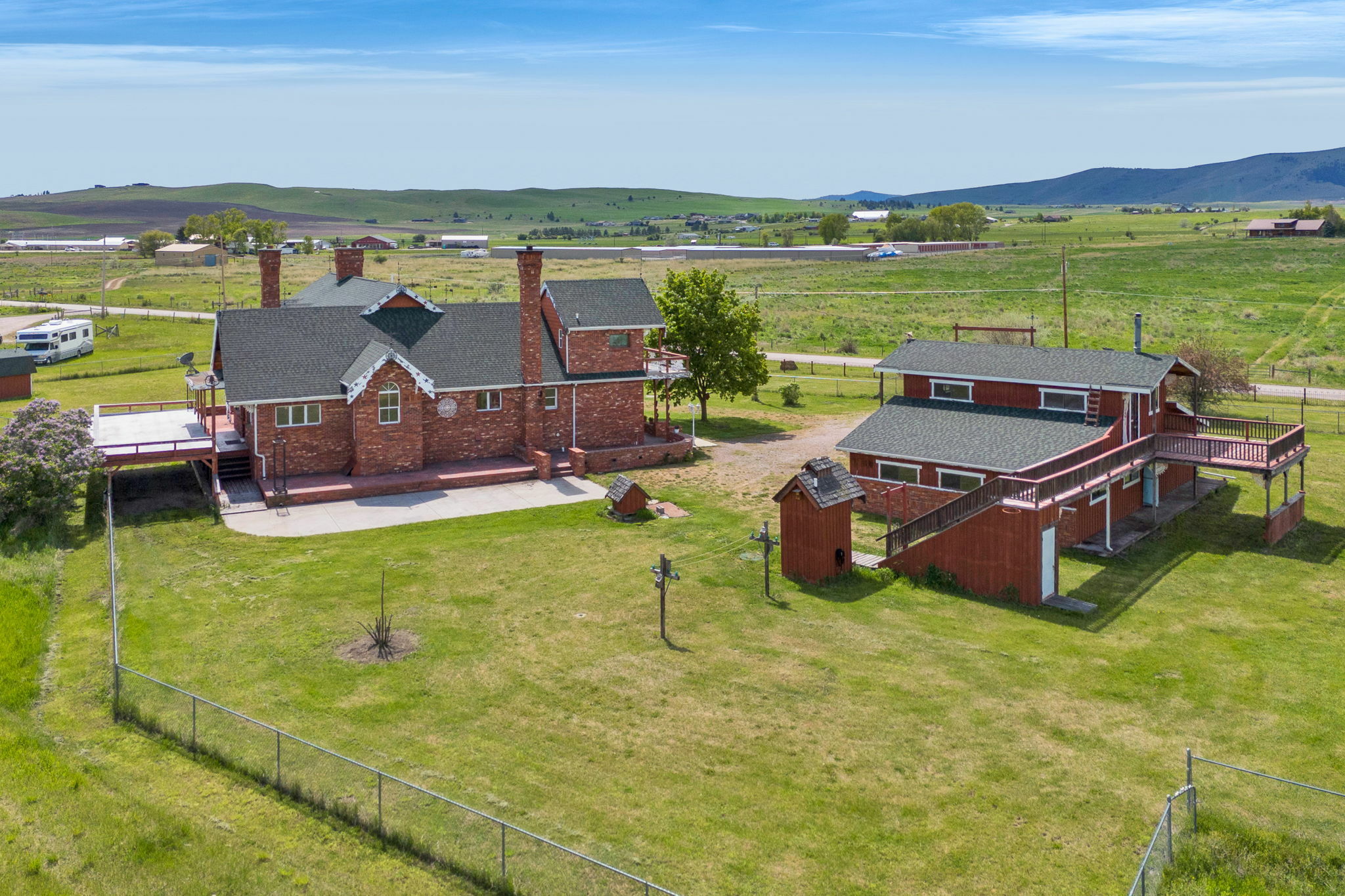 Property Photo:  33562 Fox Road  MT 59860 