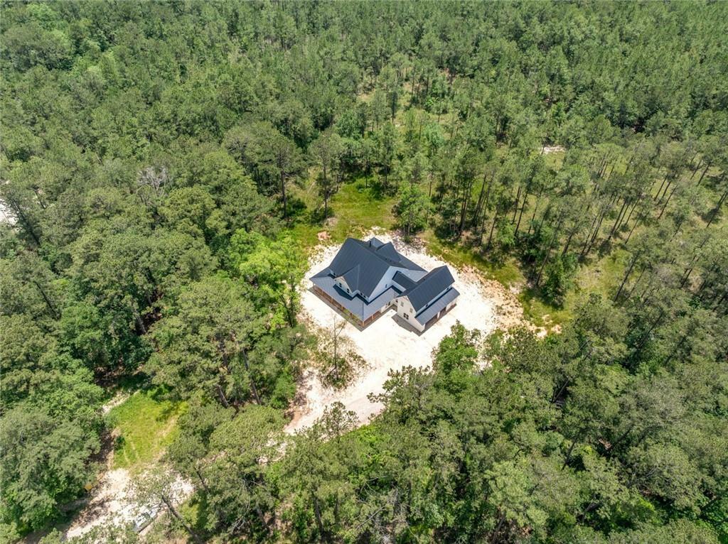 Property Photo: 1190 Dove Park Road LA 70433
