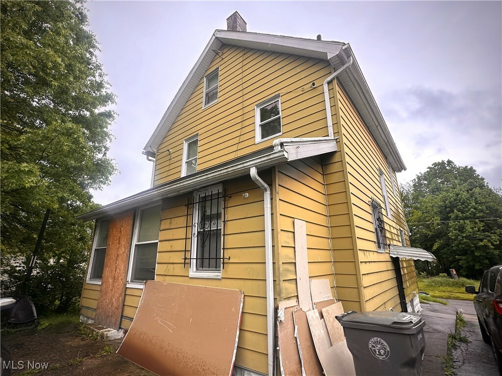 Property Photo:  848 Norwood Avenue  OH 44510 