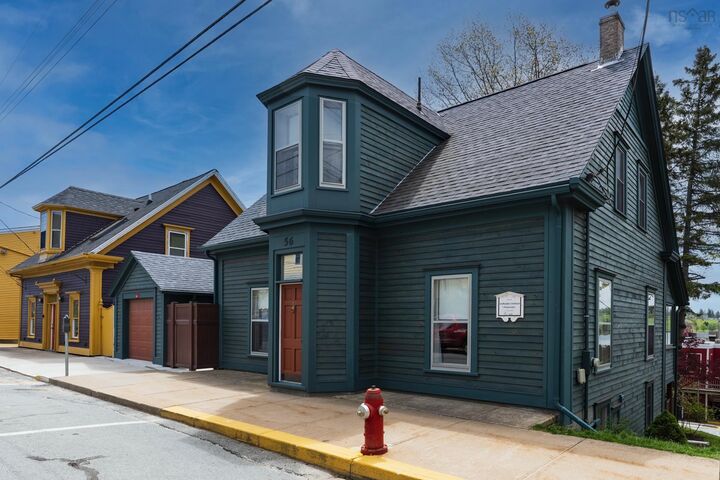 56 Montague Street — photo 1