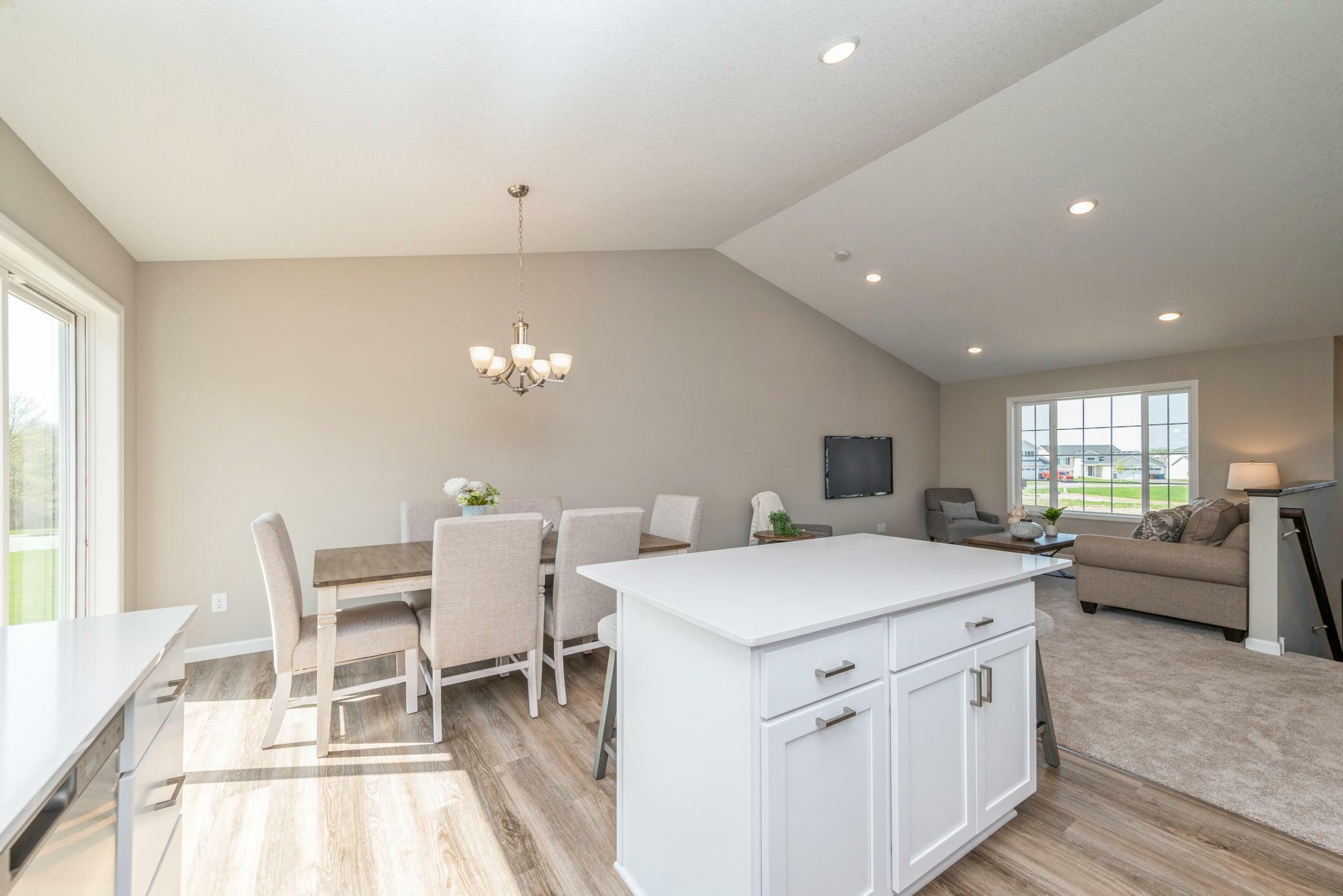 Property Photo: 676 Blackbird Circle W MN 55328