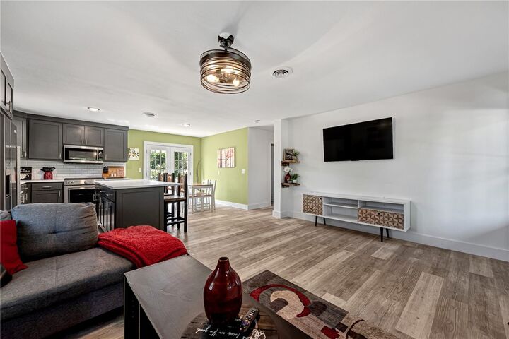 Property Photo:  312 NW J Street  AR 72712 