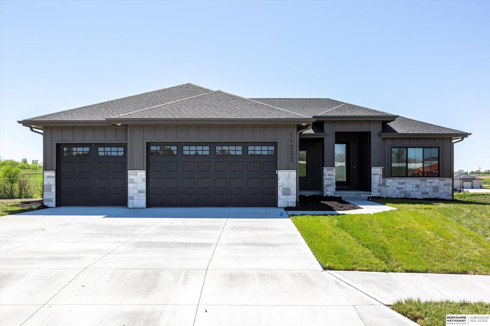 Property Photo: 11019 N 166th Street NE 68007