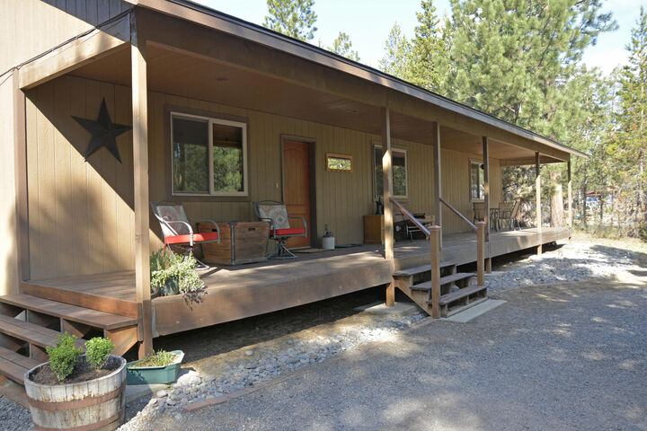 Property Photo: 52875 Rainbow Drive OR 97739