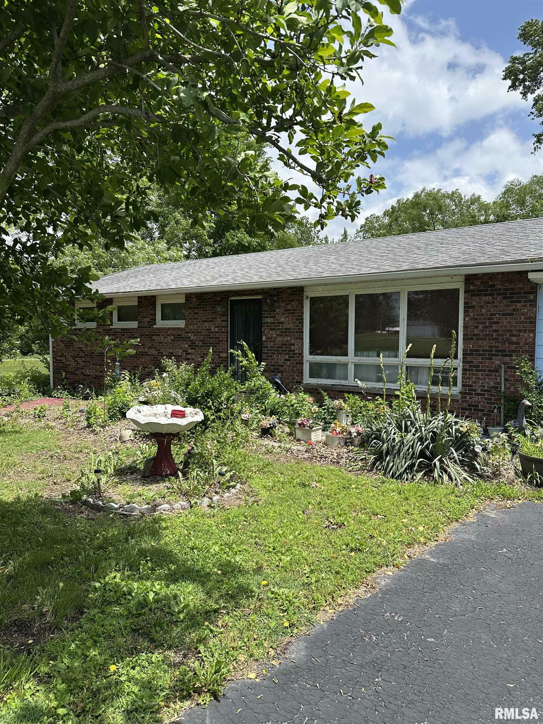 Property Photo: 1480 Hemlock Road IL 62832