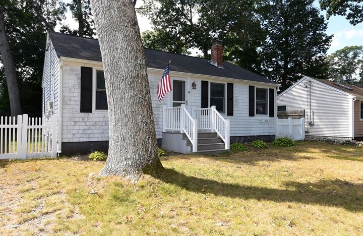 Property Photo:  8 Valentine Rd  MA 02050 