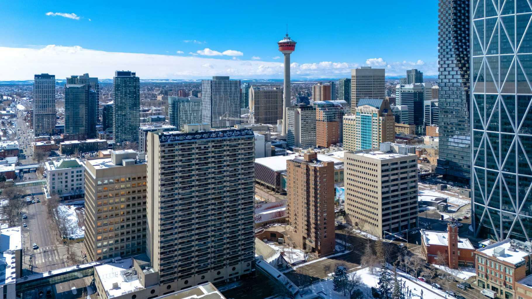 Property Photo: 221 6 Avenue SE 1907 AB T2G 4Z9