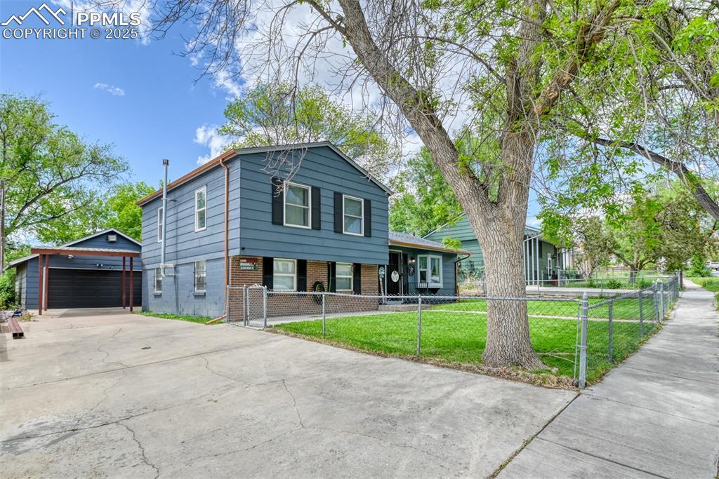 12 Arrawanna Street  Colorado Springs CO 80909 photo