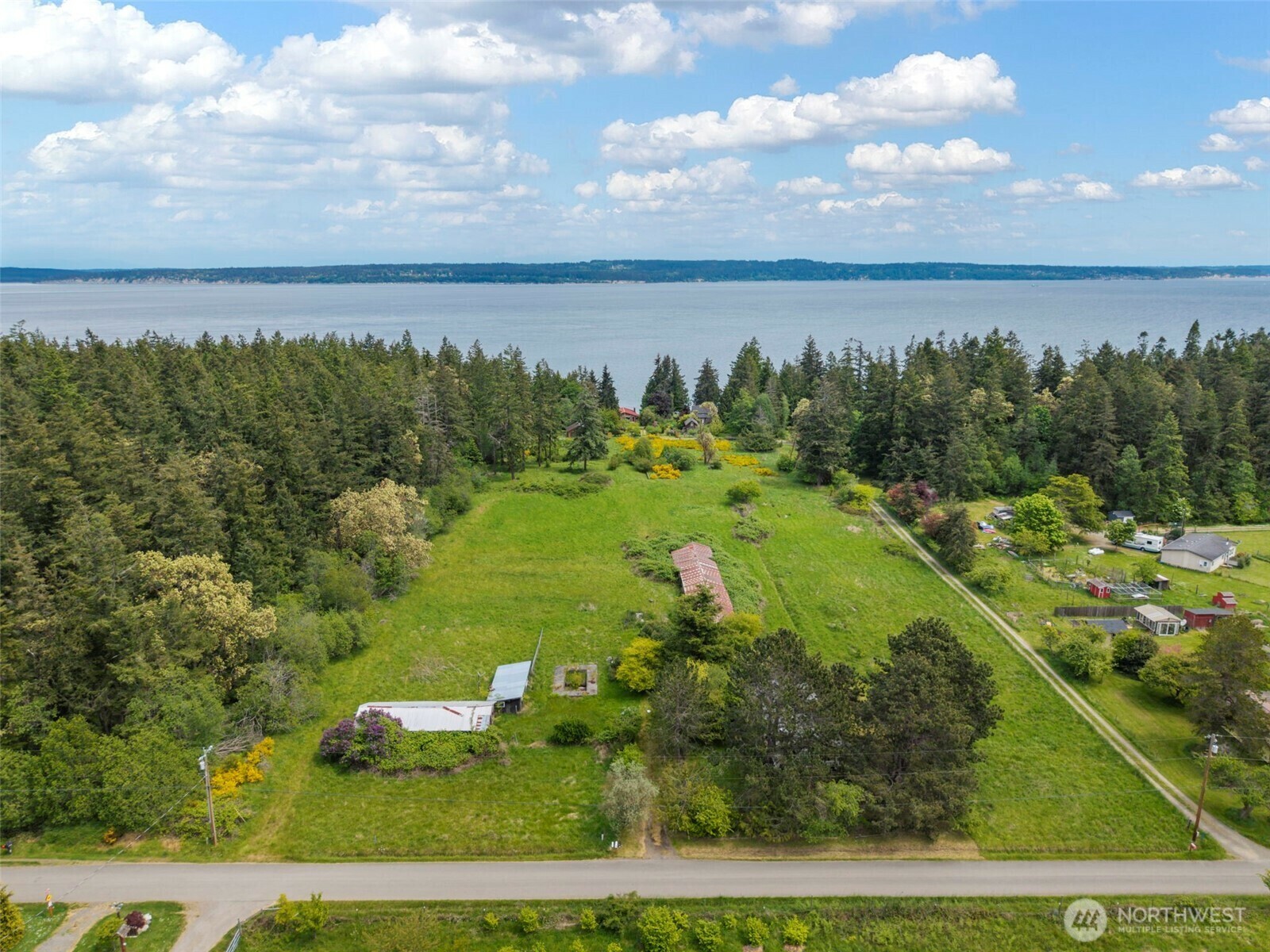 Property Photo:  660  Schwartz Road  WA 98358 