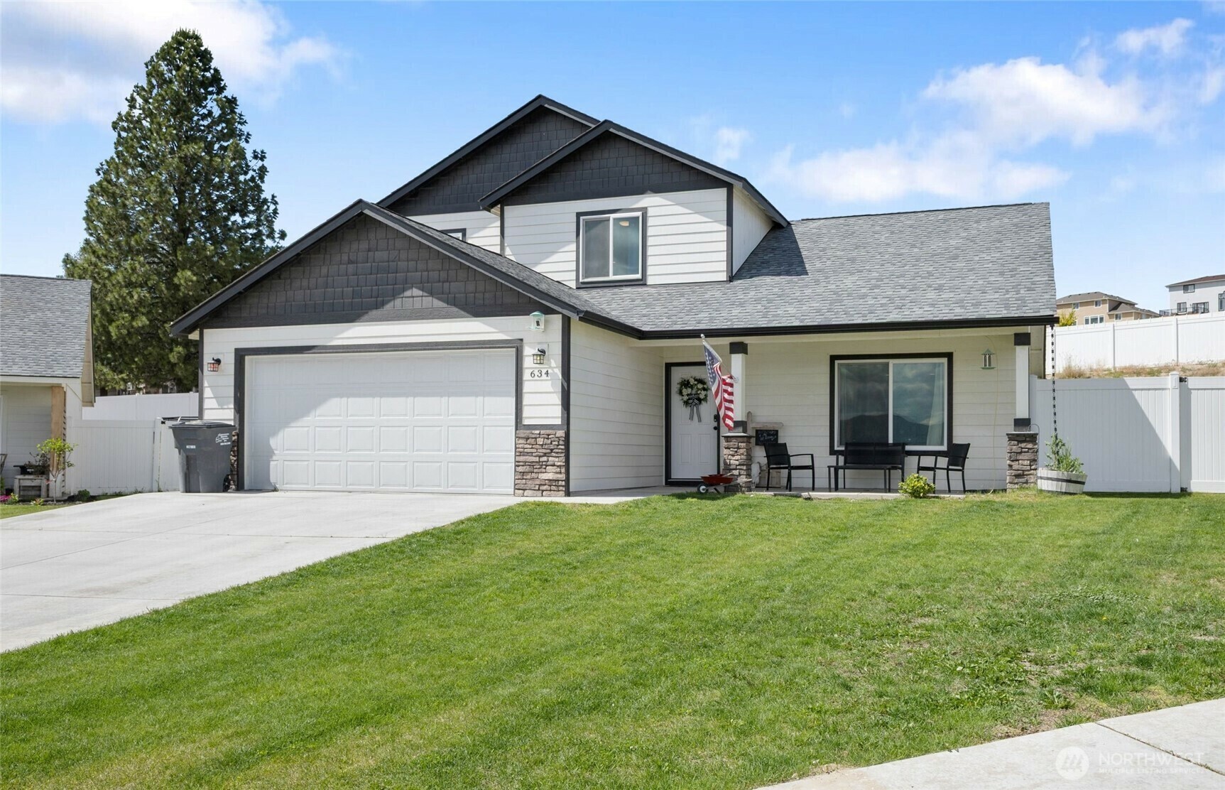 634  Kimberly Avenue  Royal City WA 99357 photo