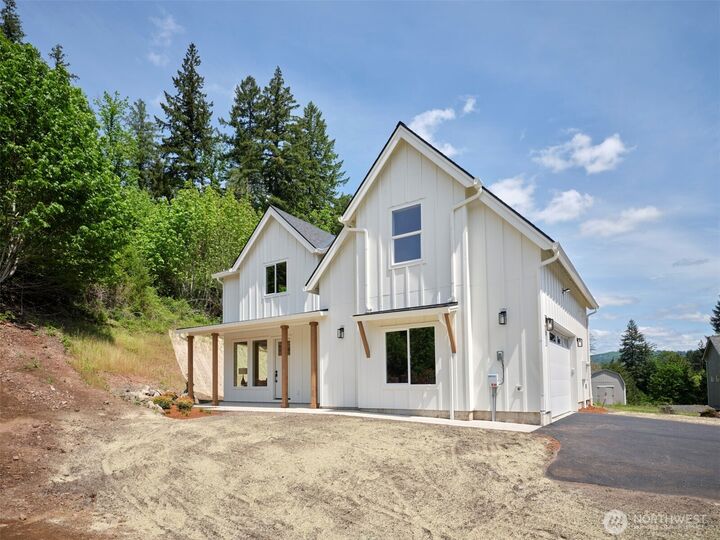 Property Photo:  117  Witherbee Road  WA 98626 