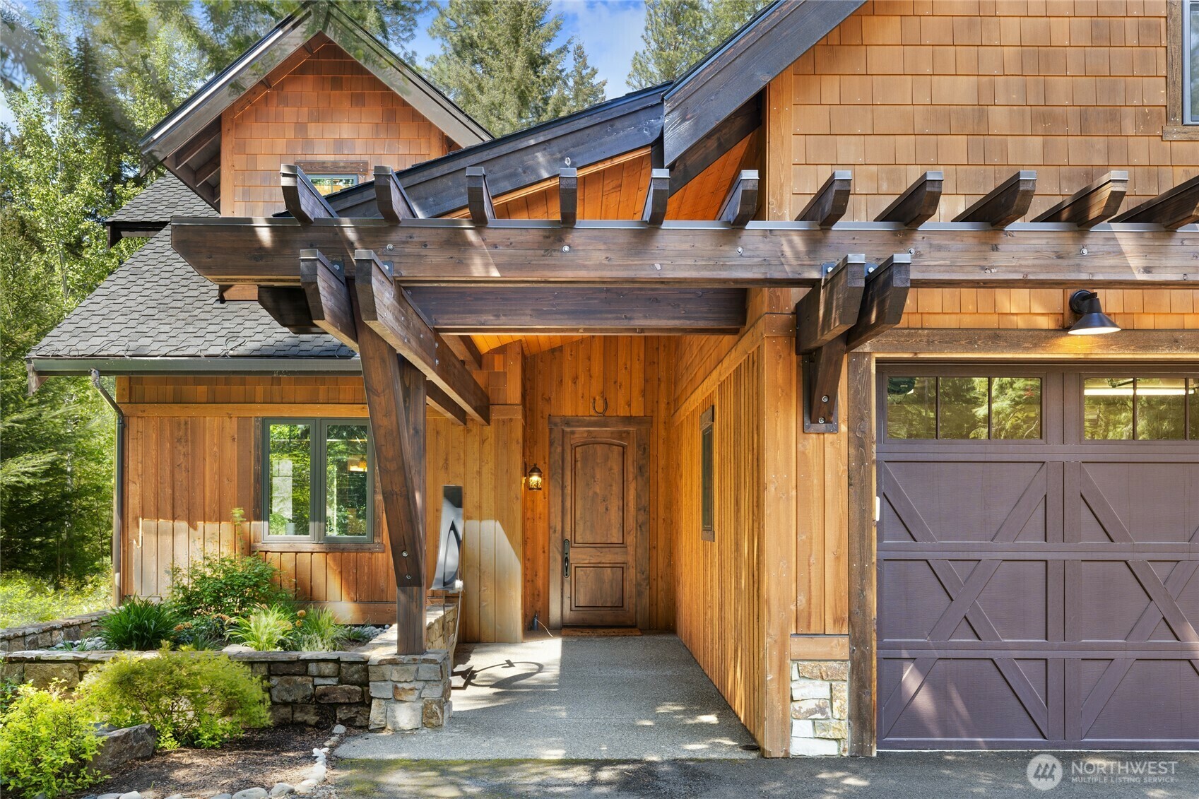 Property Photo:  1390  Snowberry Loop  WA 98922 