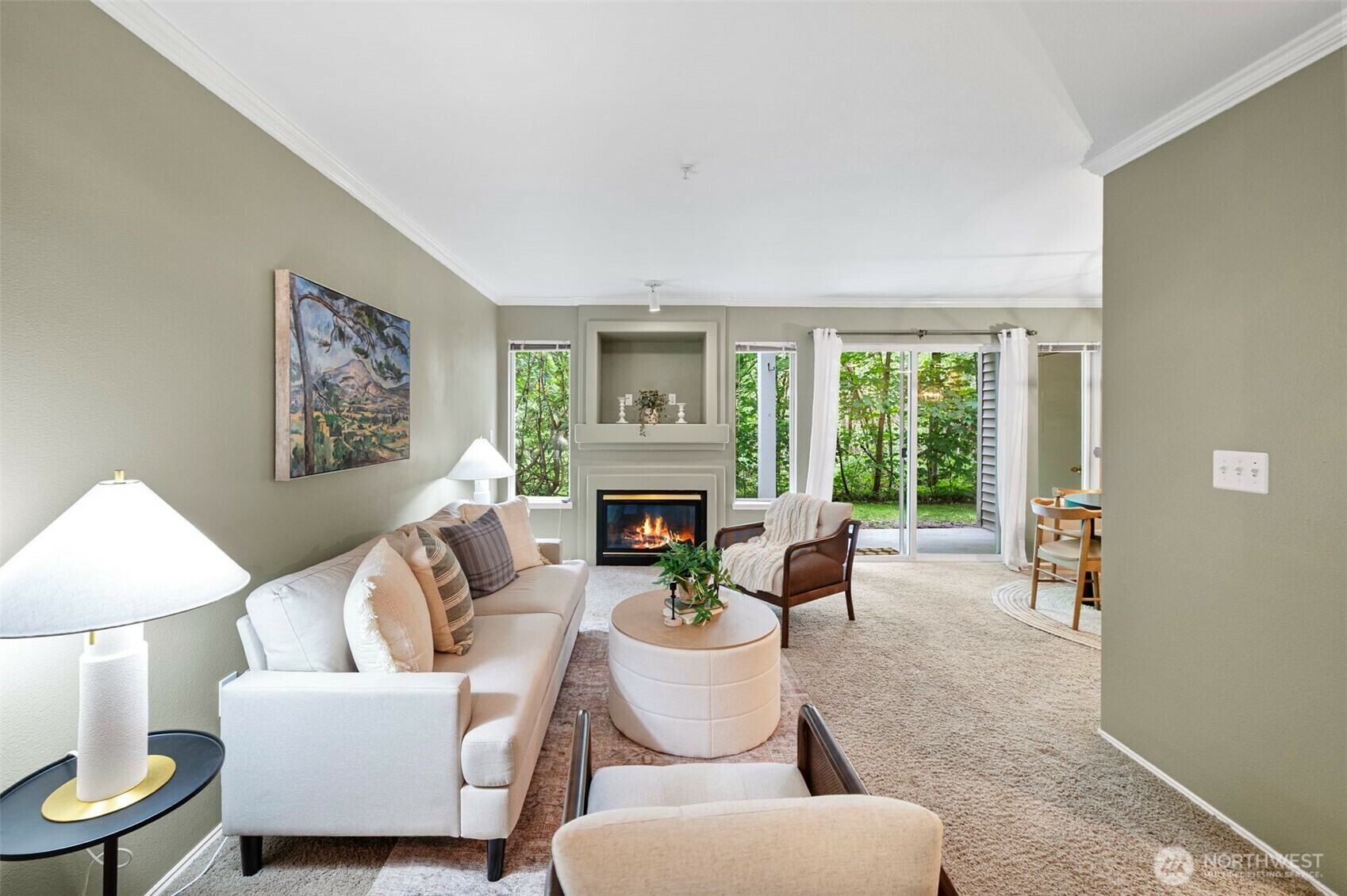 Property Photo: 25235 SE Klahanie Blvd G105 WA 98029