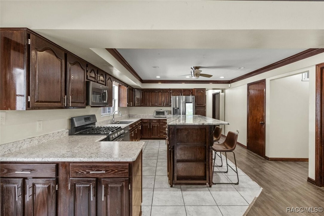 Property Photo: 5477 S Burr Terrace FL 34452