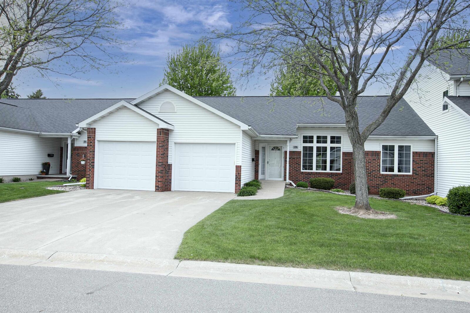 Property Photo:  3205 N Mistwood Lane  WI 54914 