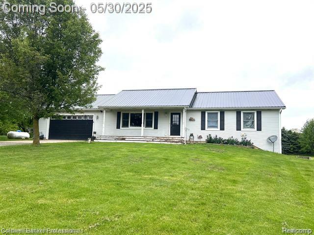 Property Photo: 132 W Lansing Road MI 48857