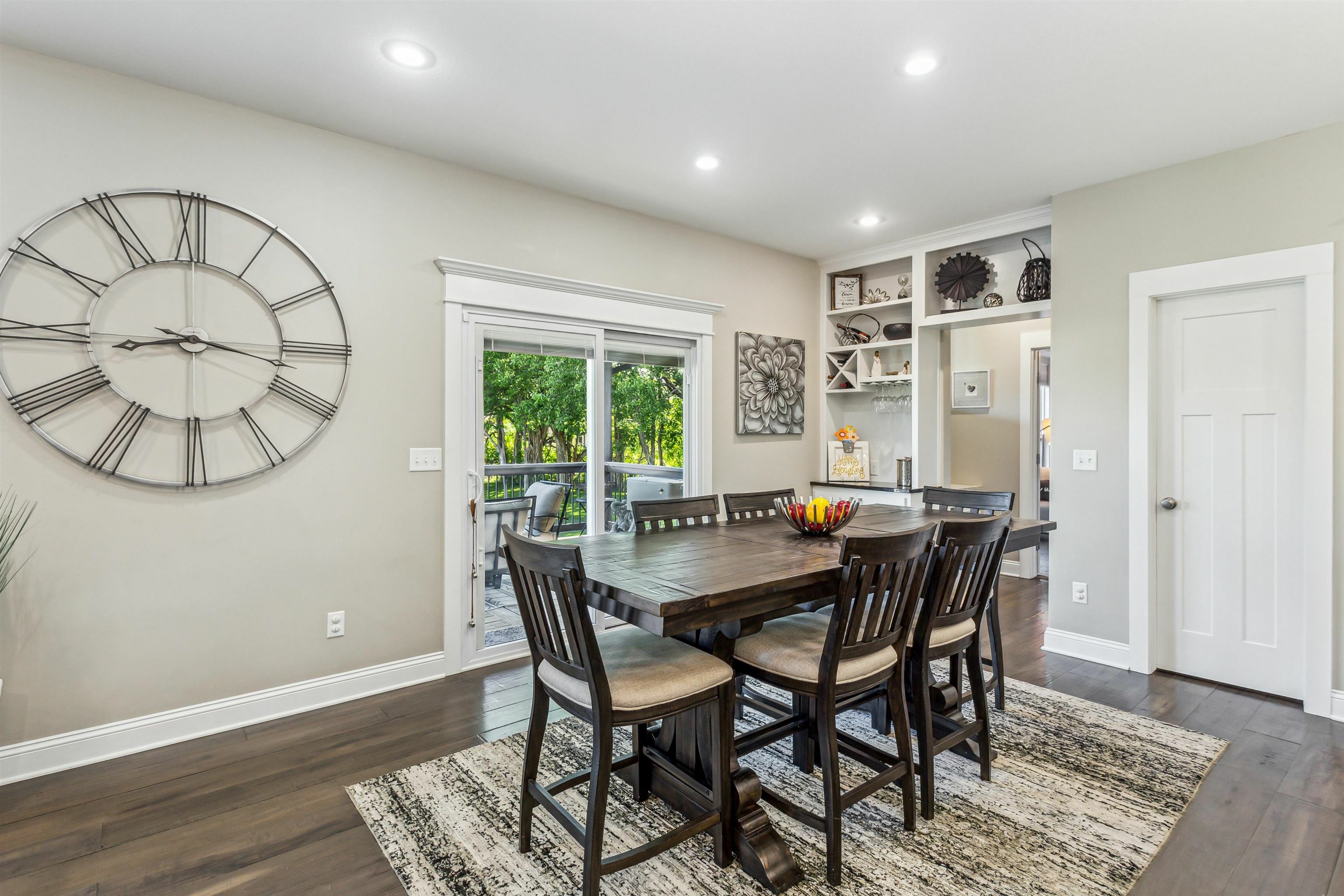 Property Photo: 832 S Glen Wood Ct KS 67230