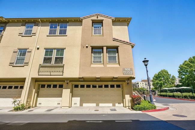 Property Photo: 937 Mente Linda Loop CA 95035