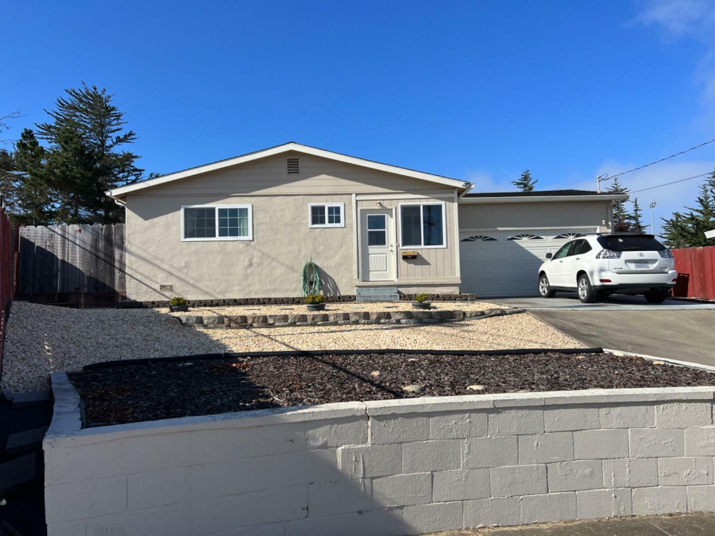 276 Grant Street  Marina CA 93933 photo
