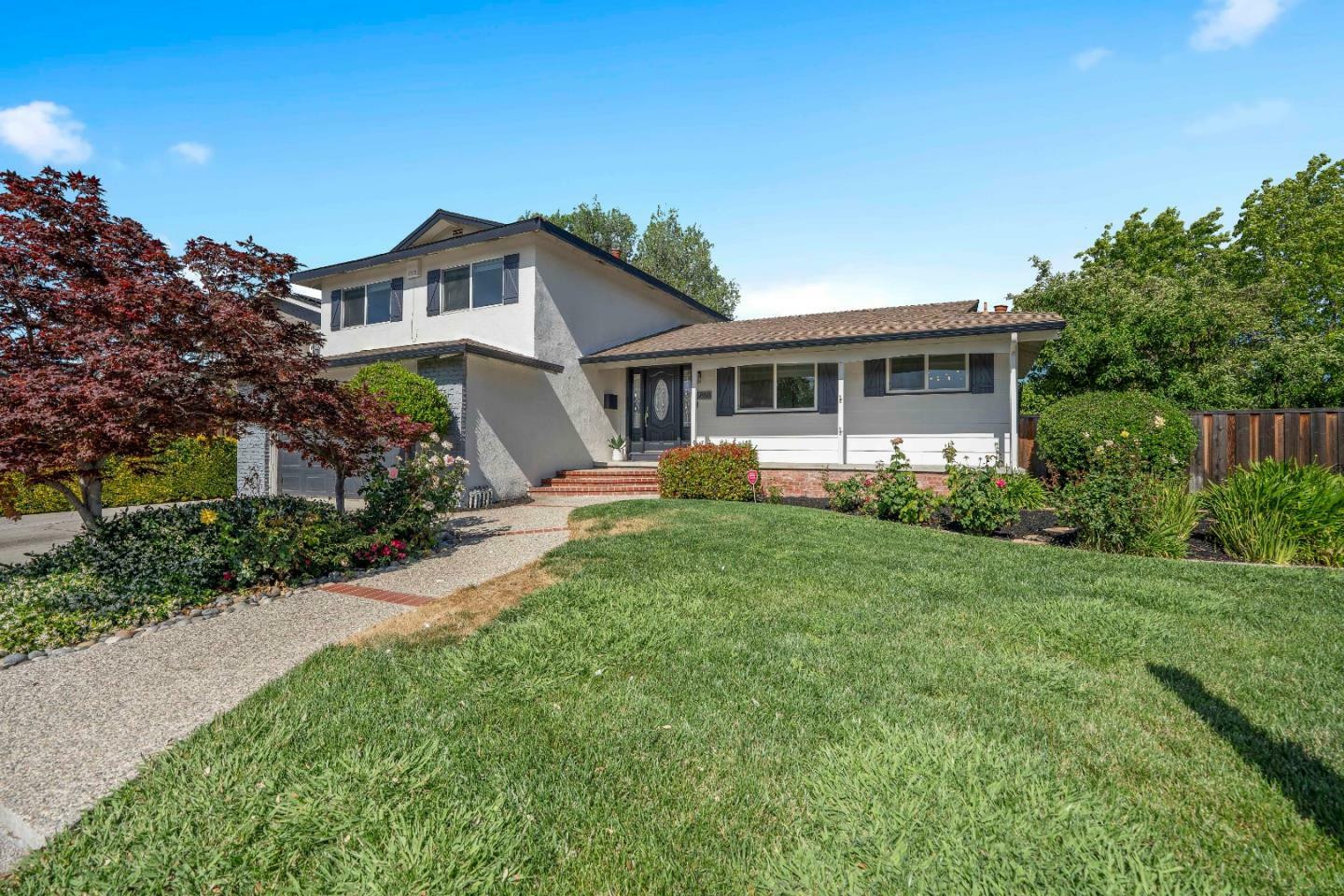 Property Photo: 5868 Montevino Drive CA 95123