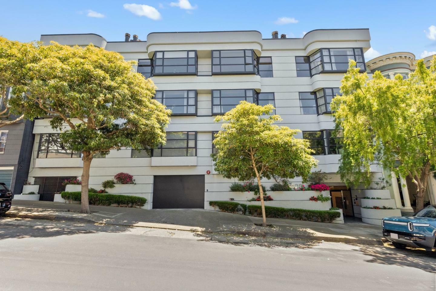 Property Photo: 1425 Vallejo Street 102 CA 94109
