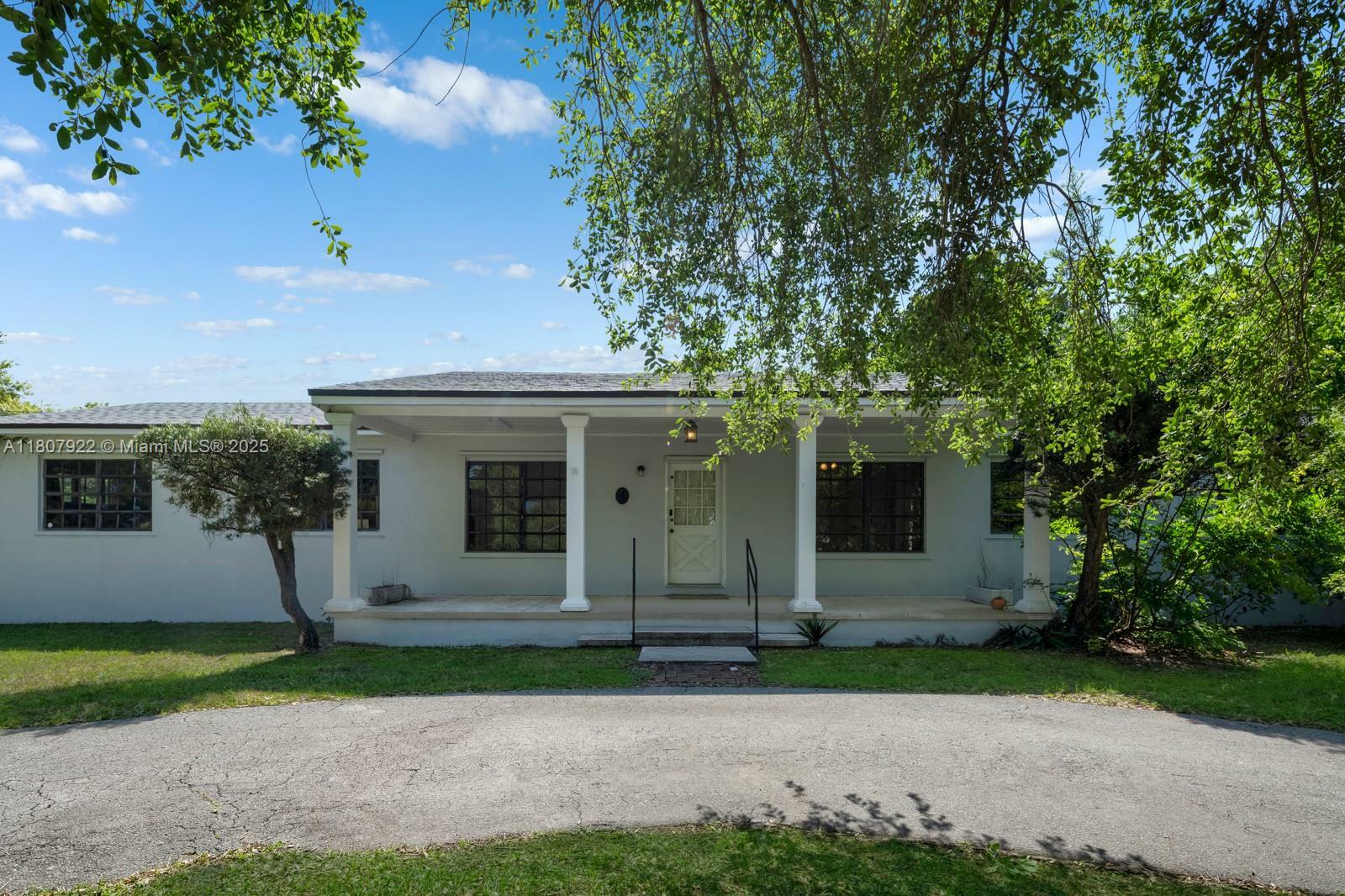 Property Photo: 29801 SW 184th Ct FL 33030