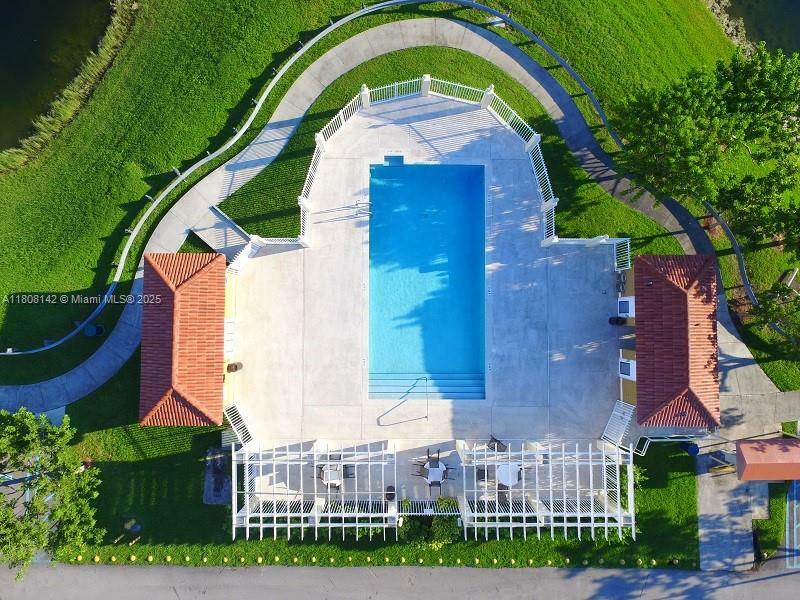 Property Photo: 16220 SW 57th Ln 16220 FL 33193
