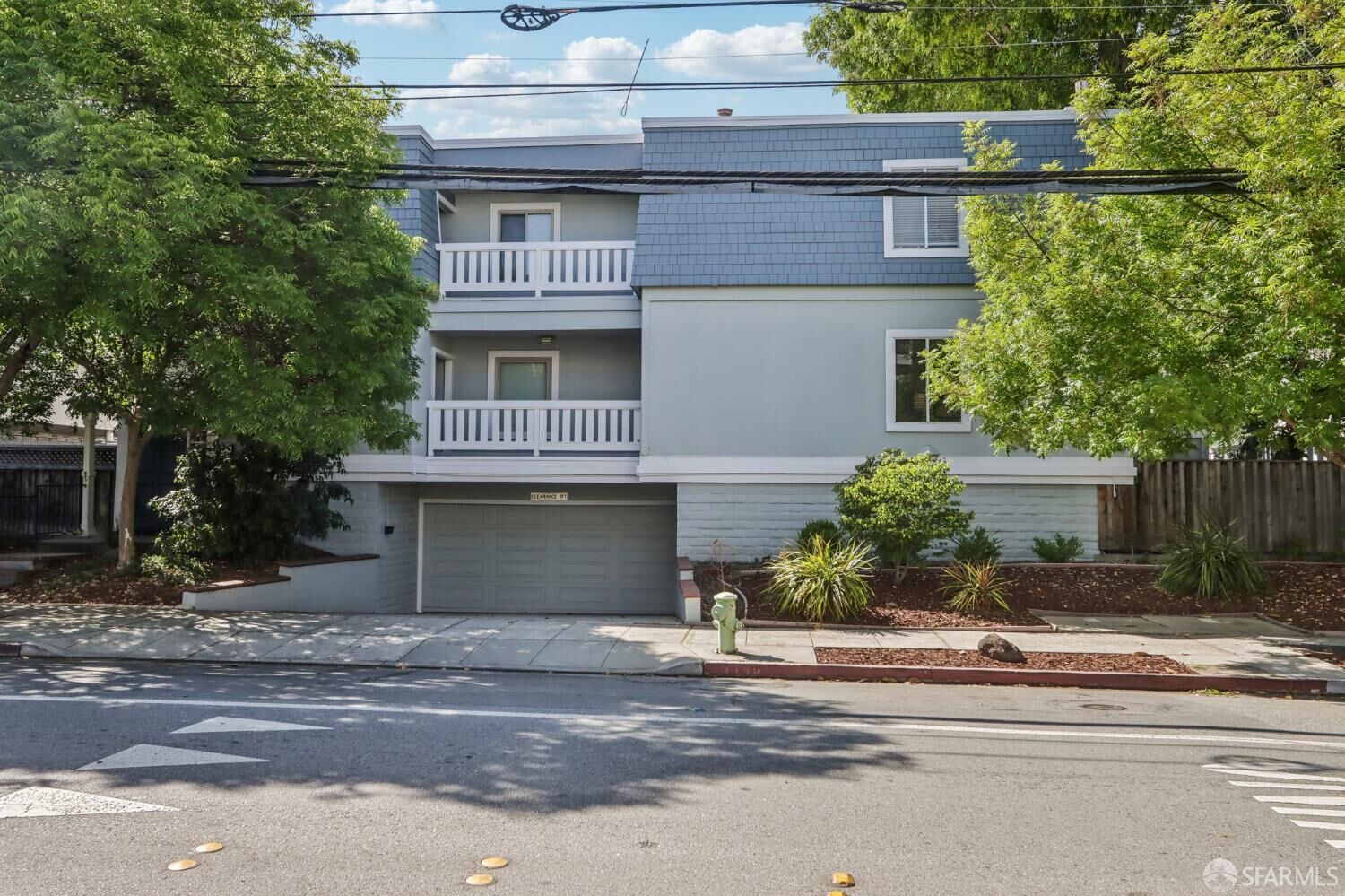 Property Photo:  1140 Whipple Avenue 21  CA 94062 