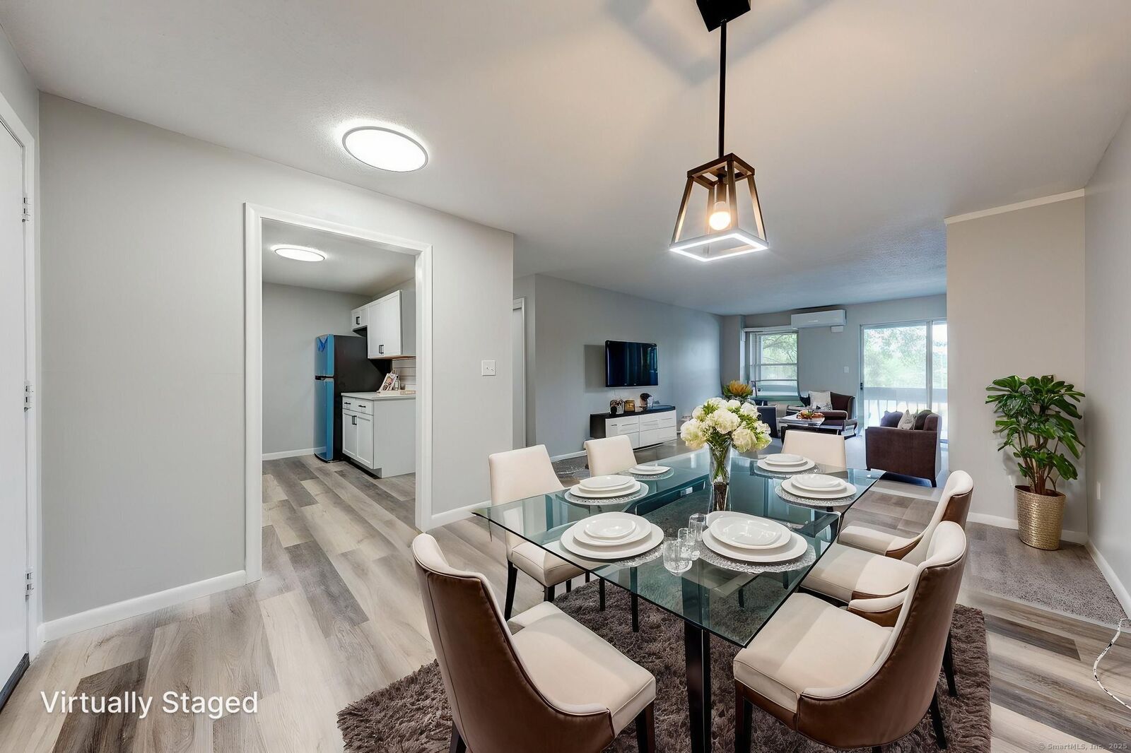 Property Photo:  90 Kane Street Apt B9  CT 06119 