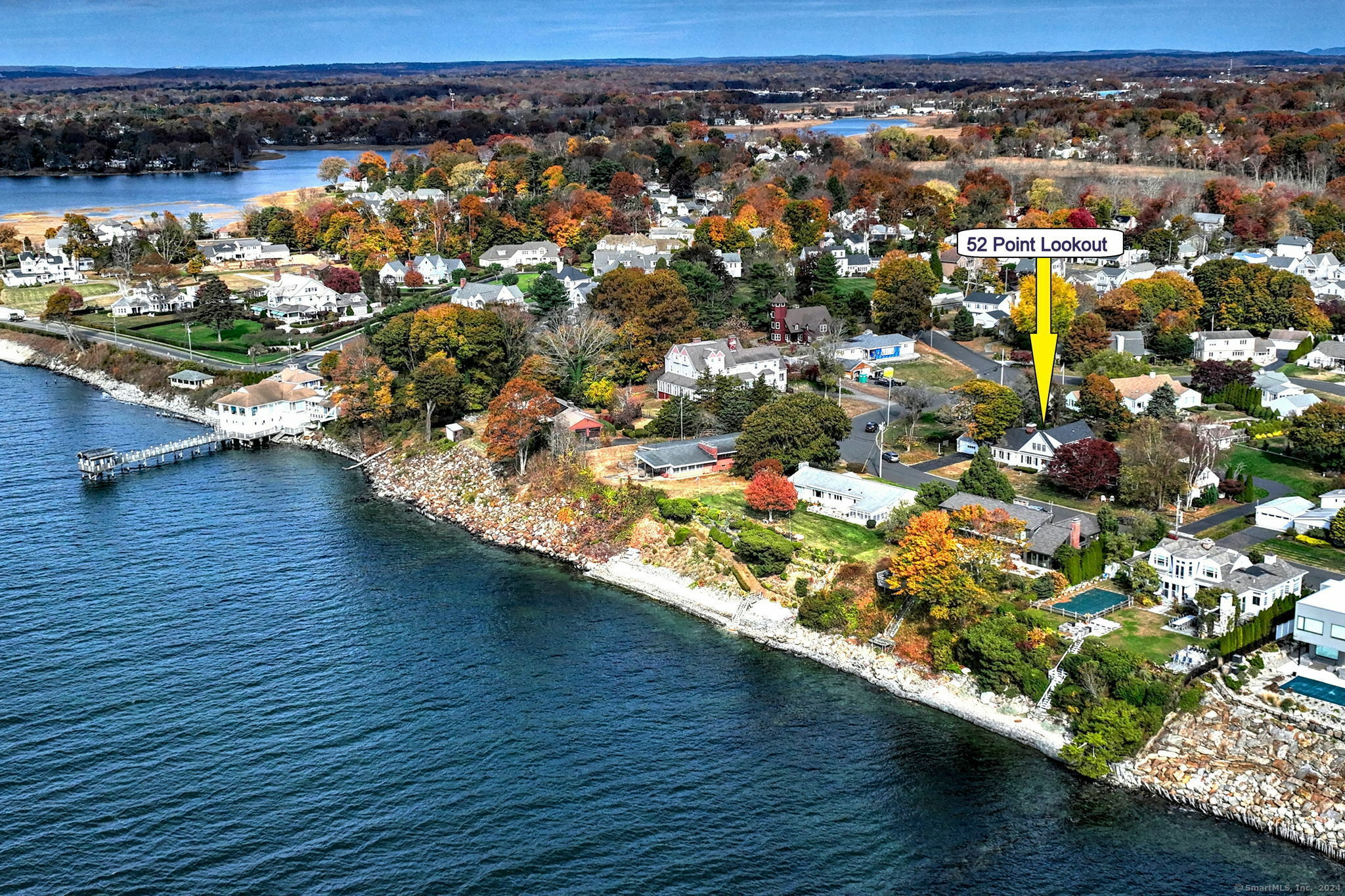 Property Photo: 52 Point Lookout CT 06460