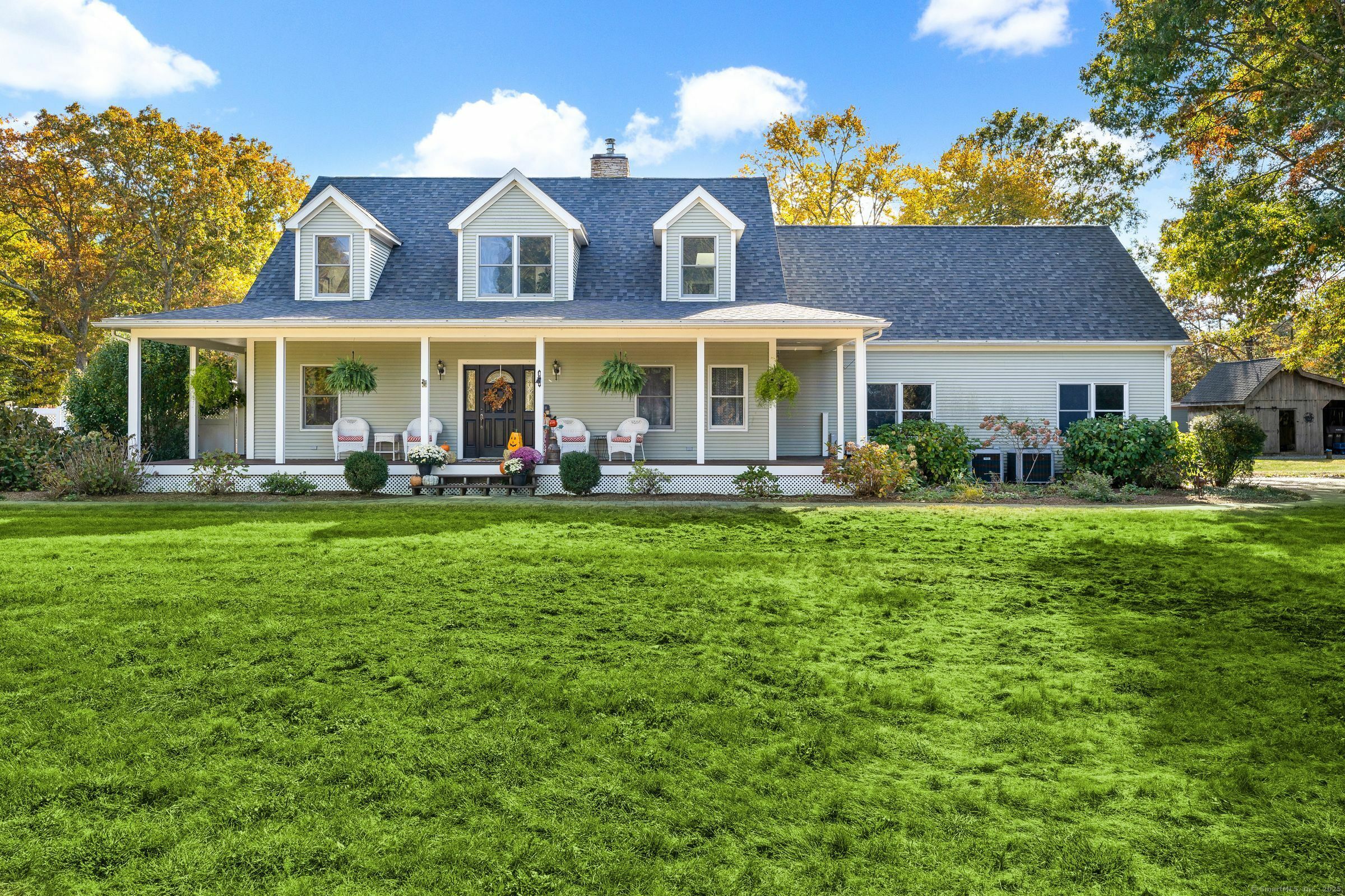 Property Photo: 11 Pequot Lane RI 02804