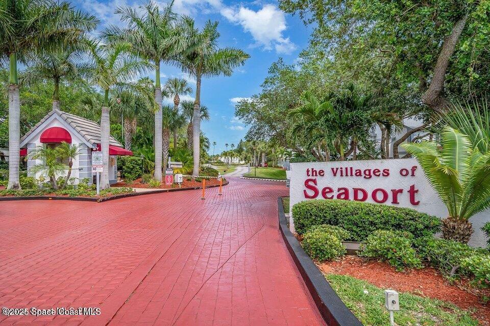 Property Photo: 635 Seaport Boulevard FL 32920
