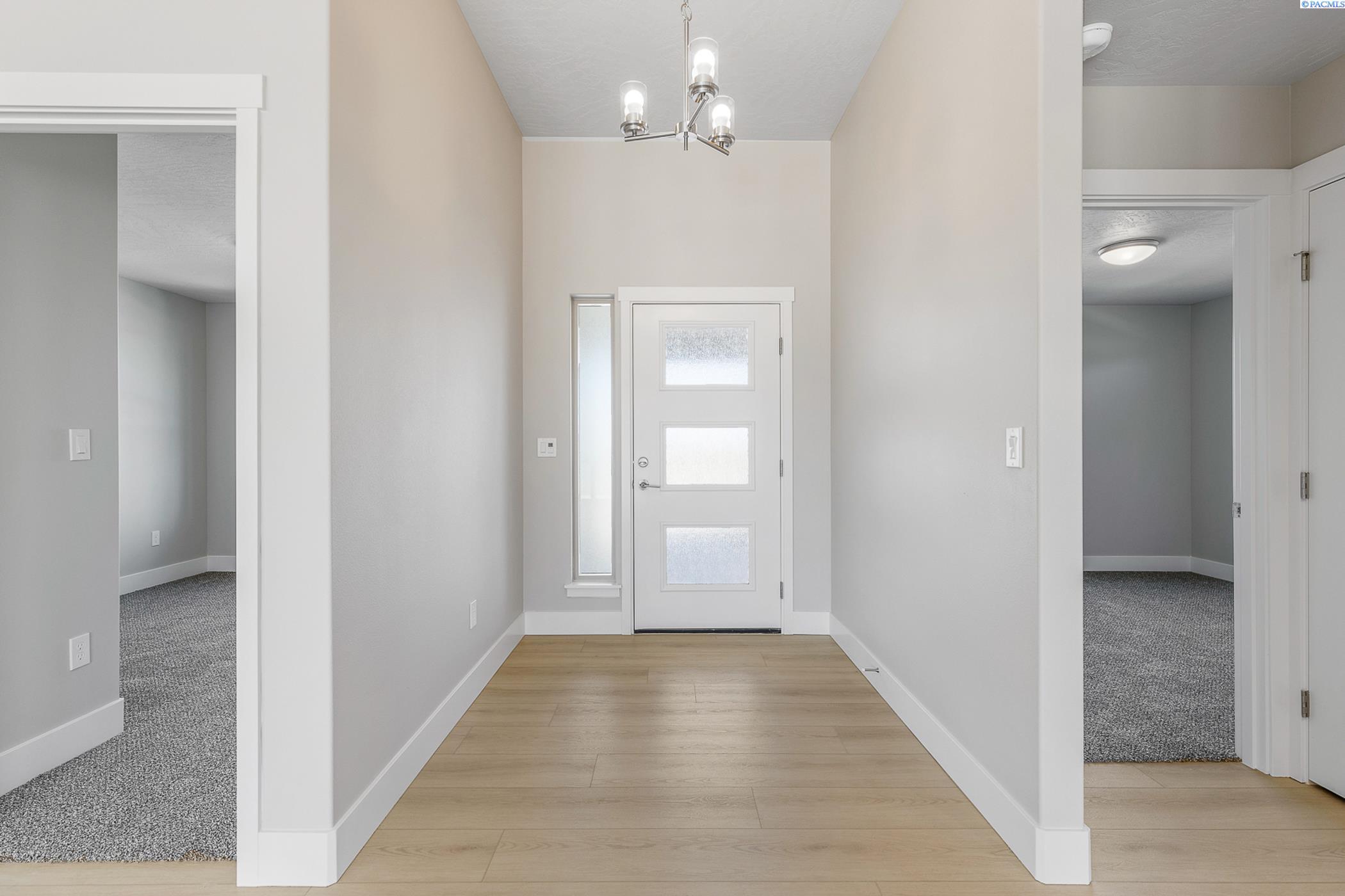 Property Photo:  6905 Road 108  WA 99301 