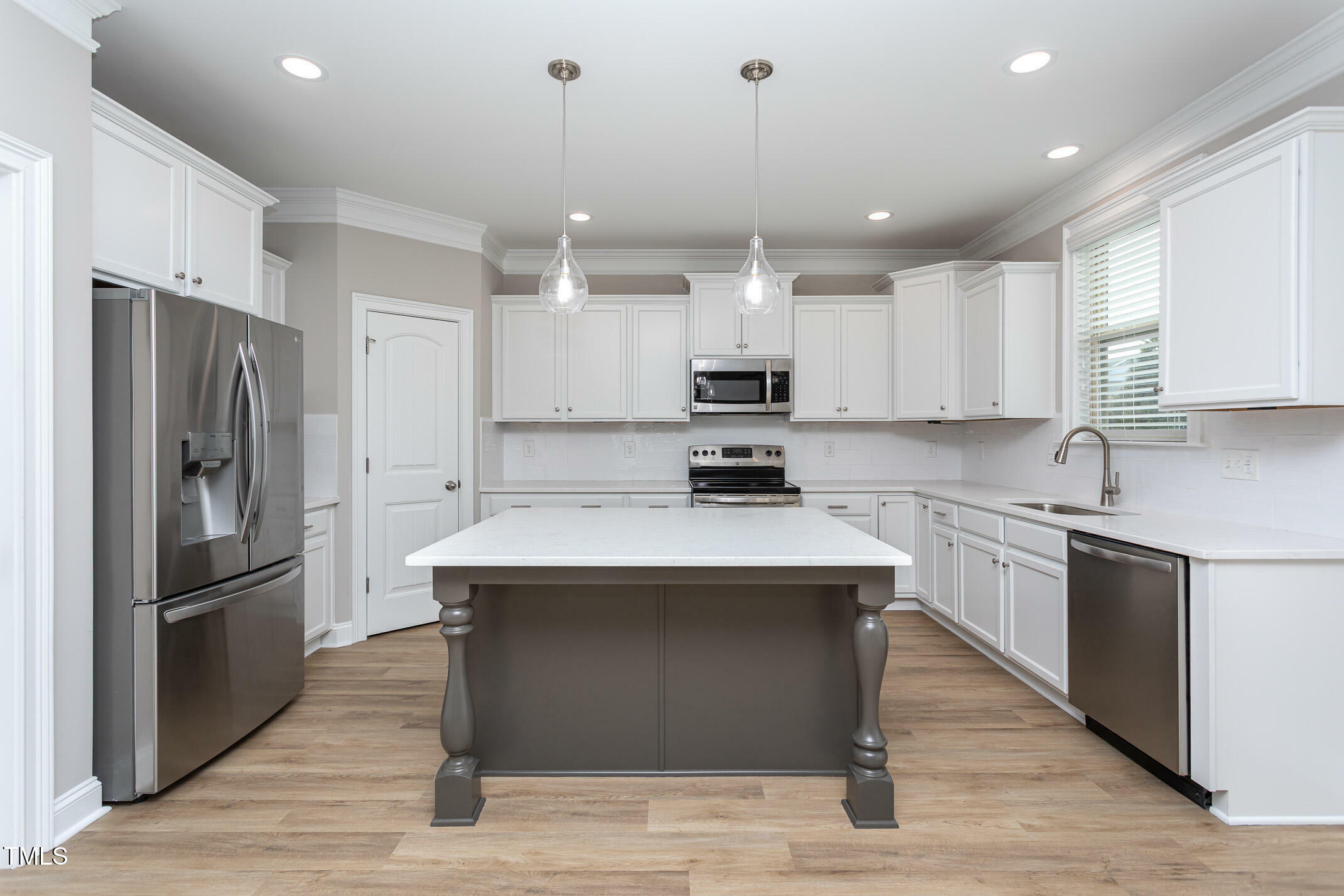 Property Photo: 453 Granite Saddle Drive NC 27571