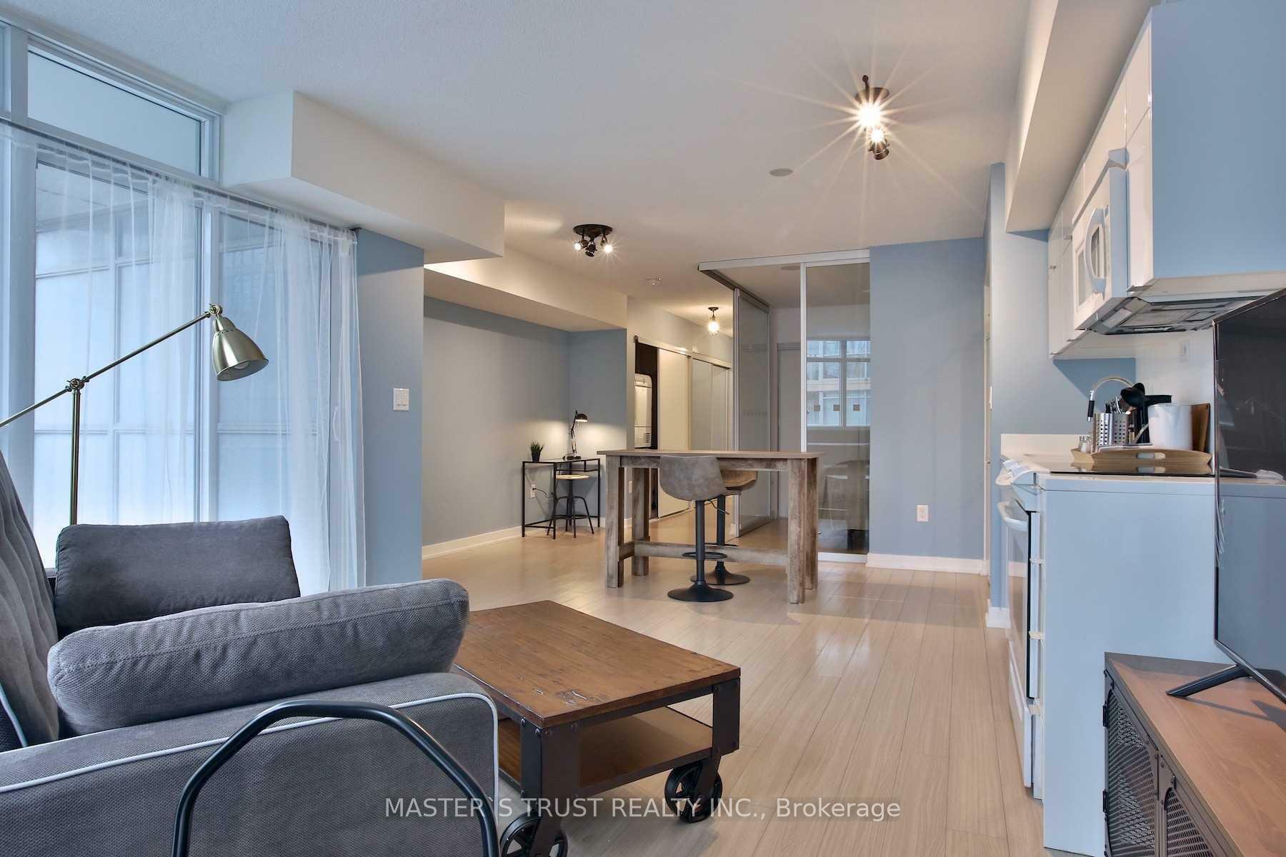 Property Photo: 21 Iceboat Terrace 932 ON M5V 4A9