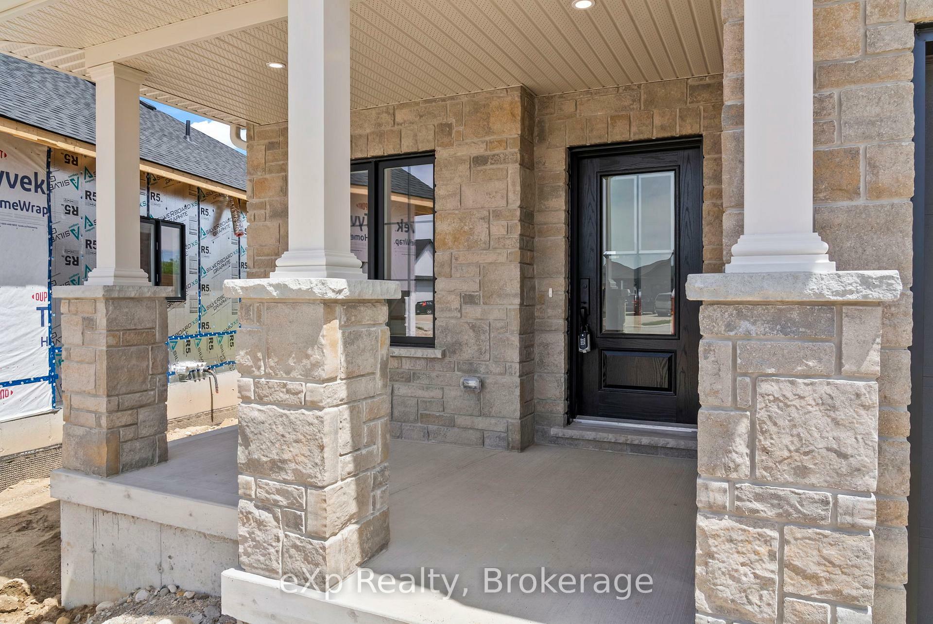 Property Photo: 165 Jack'S Way ON N0G 2L4