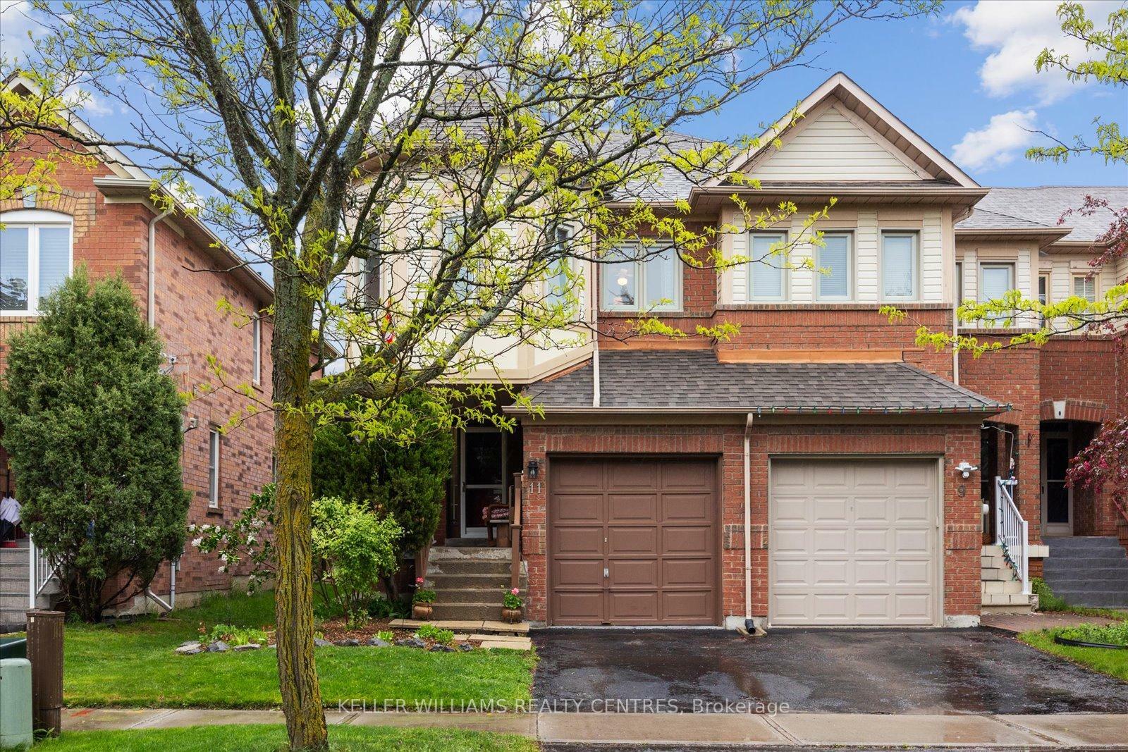 Property Photo: 11 Snedden Avenue ON L4G 7J6