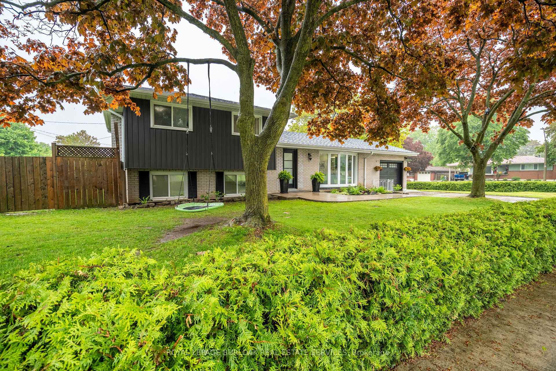Property Photo: 2 Lynford Avenue ON L9A 2L7