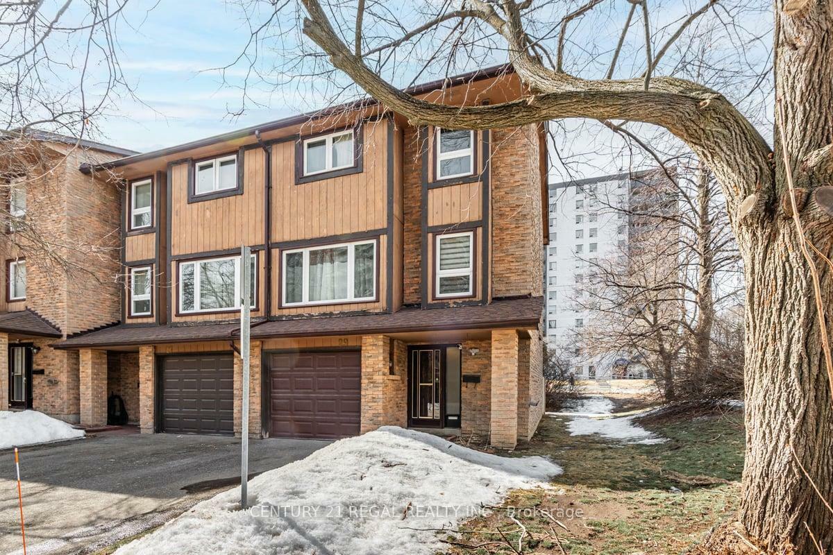 Photo de la propriété: 2359 Birchmount Road 29 ON M1T 3S7