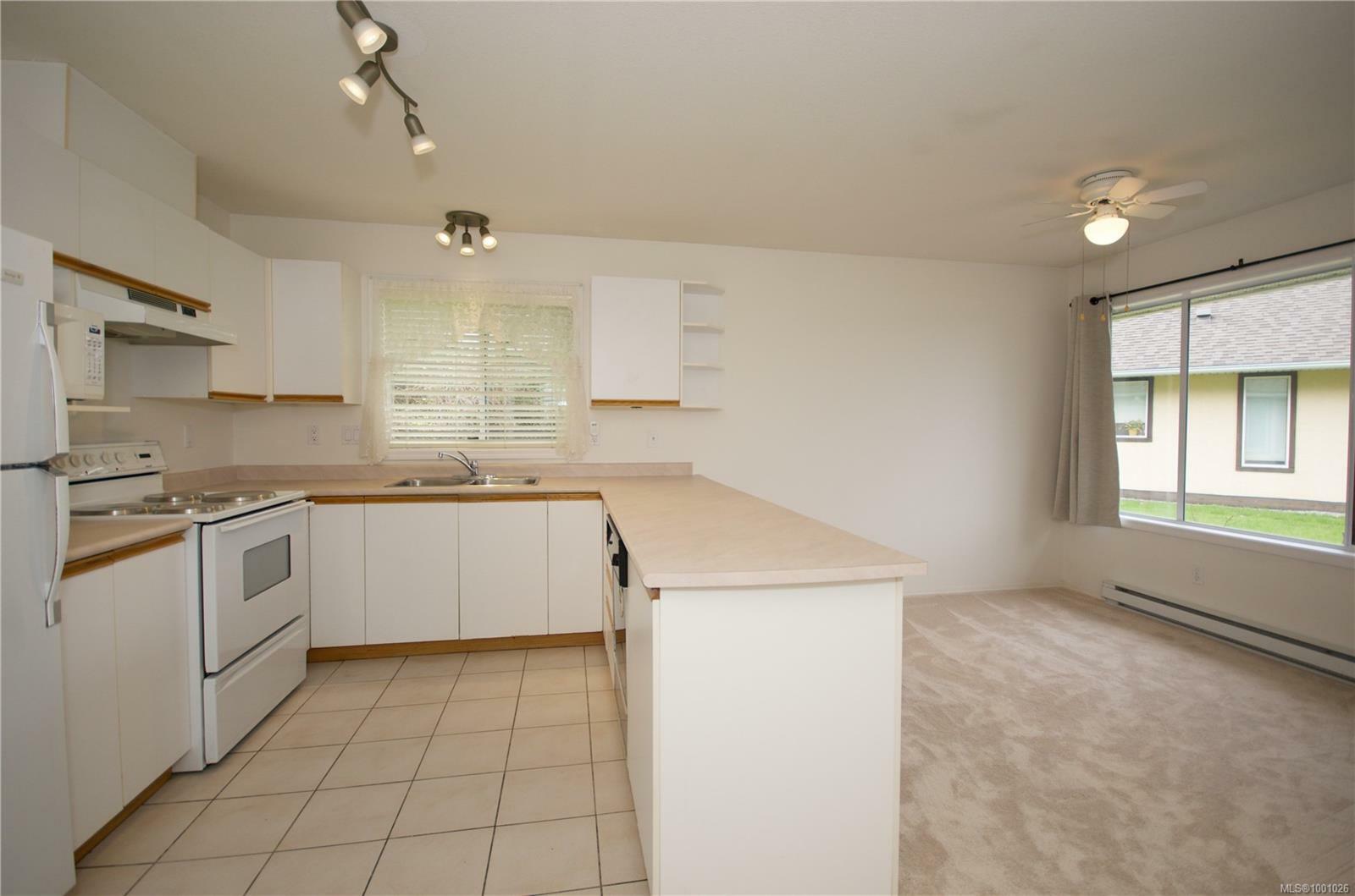 Property Photo: 454 Morison Ave 33 BC V9P 2M6