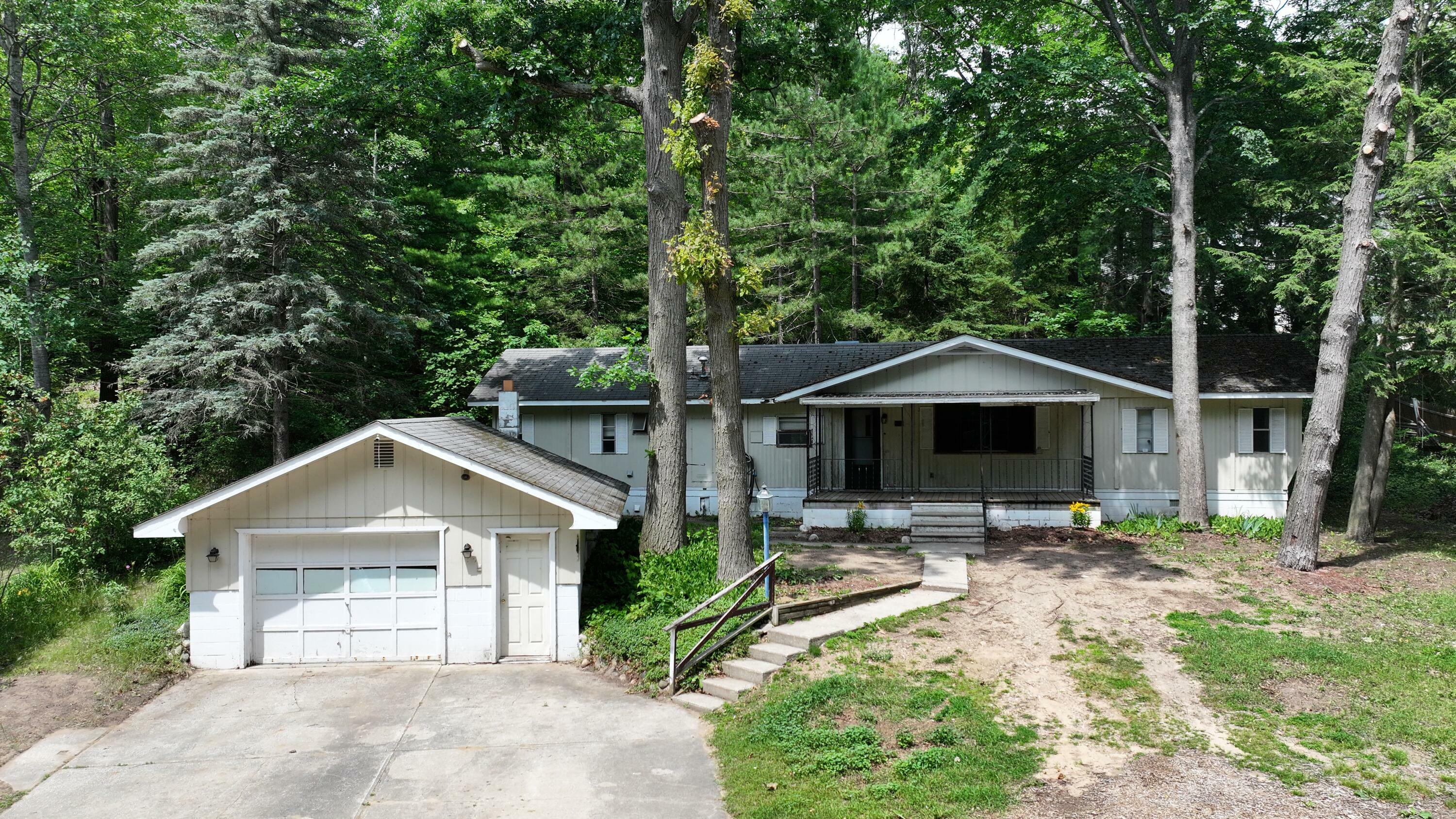 Property Photo: 510 Edelweiss Trail MI 49735