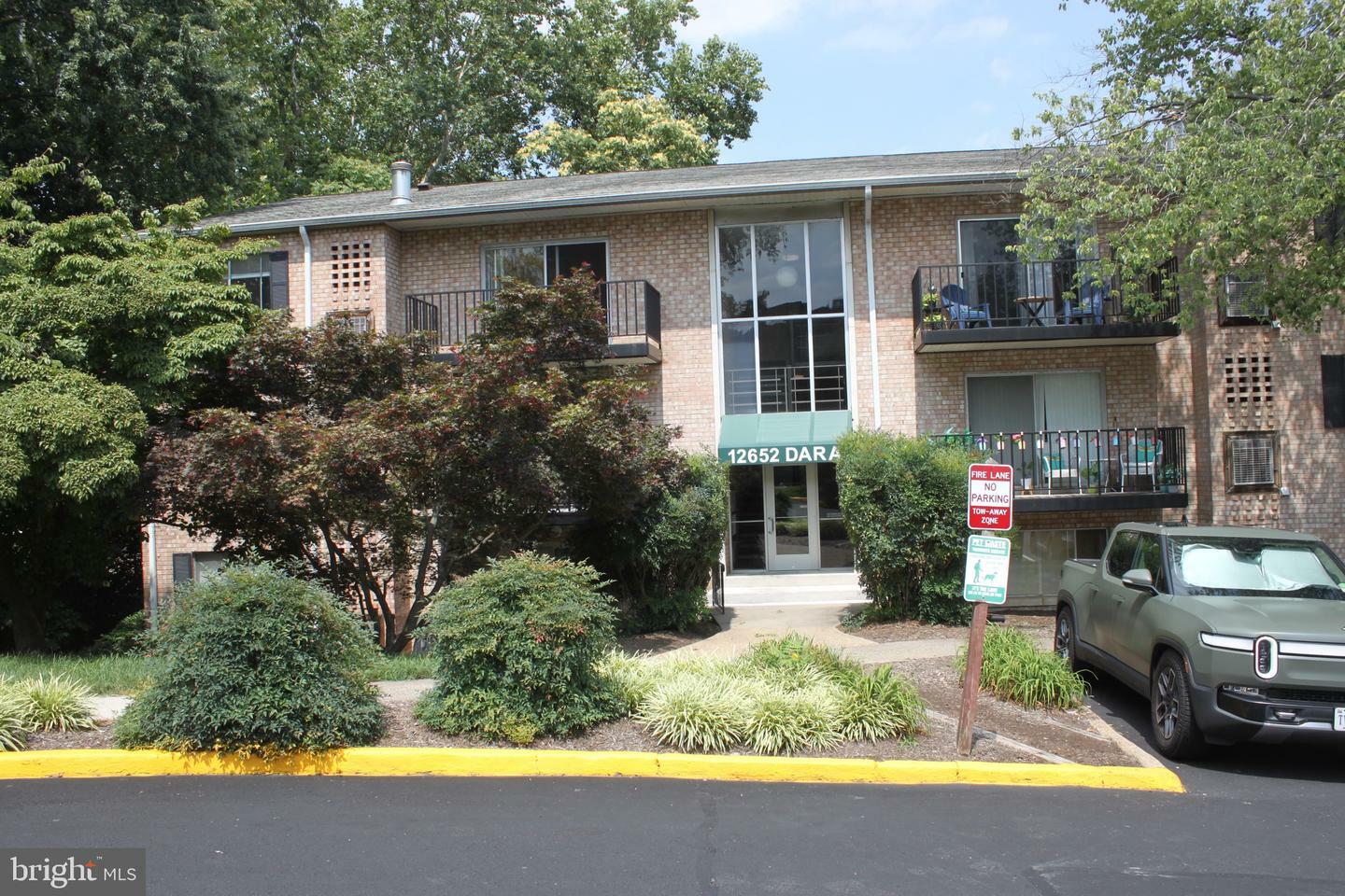 Property Photo: 12652 Dara Drive 301 VA 22192