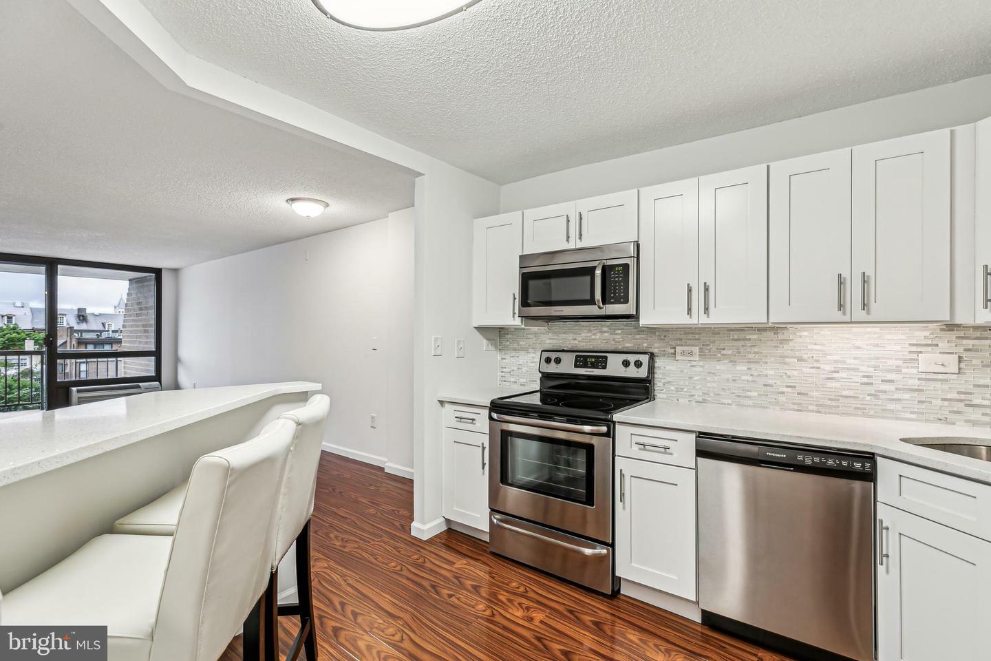 Property Photo: 233 S 6th Street 411D PA 19106
