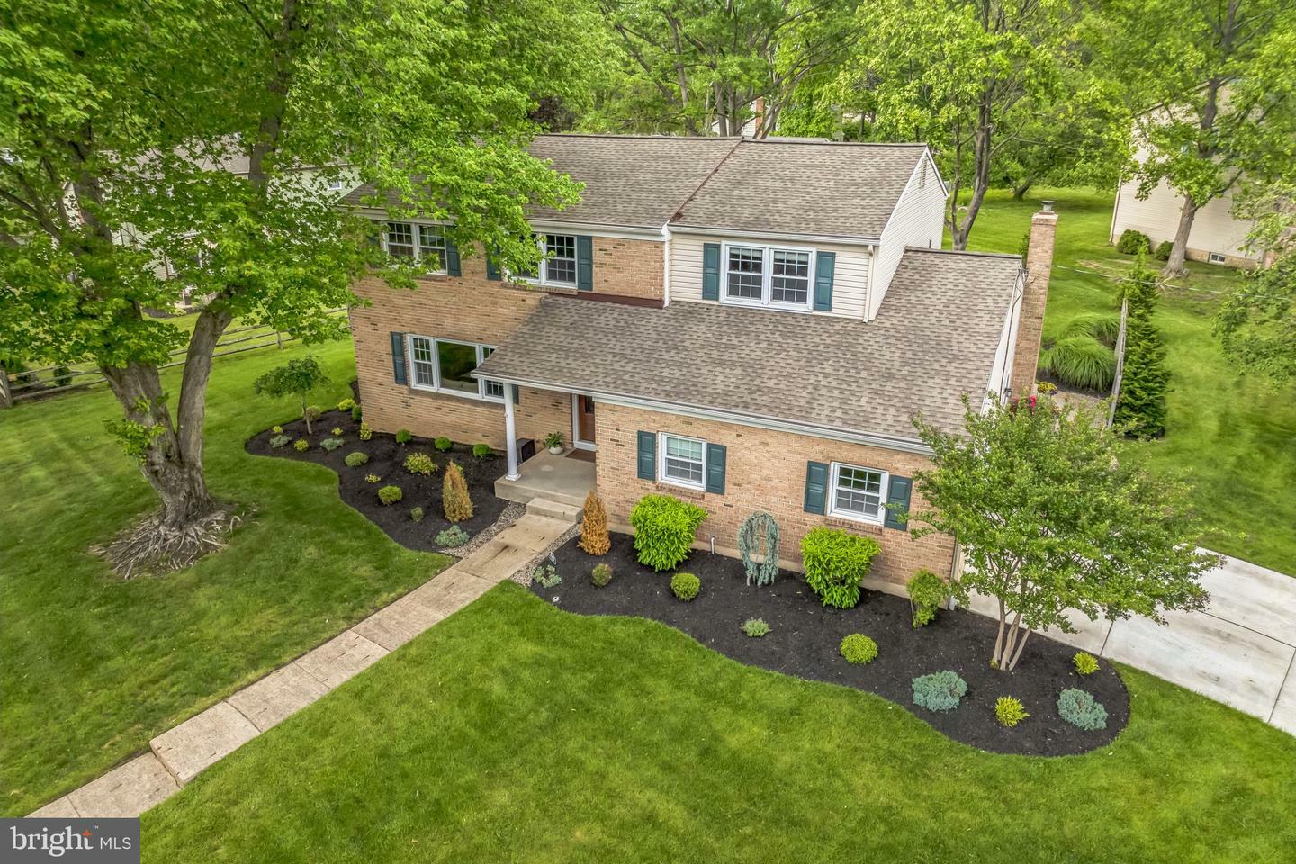 Property Photo:  1753 Larkspur Road  NJ 08003 