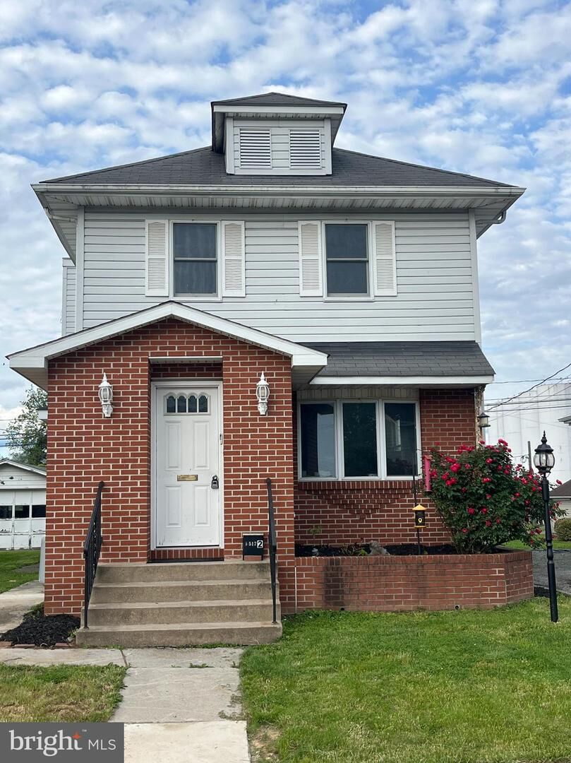 Property Photo: 517 S Wayne Street PA 17044