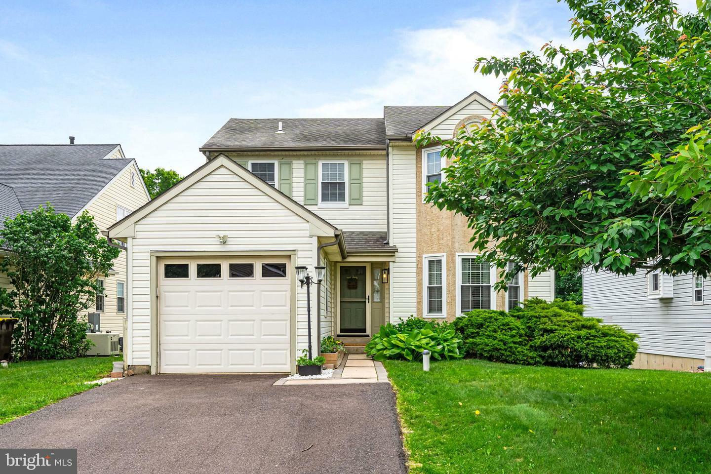 Property Photo: 413 Tudor Road PA 19426