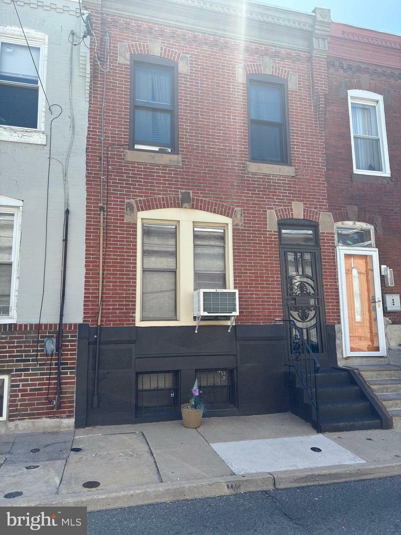 Property Photo:  1257 S Taylor Street S  PA 19146 