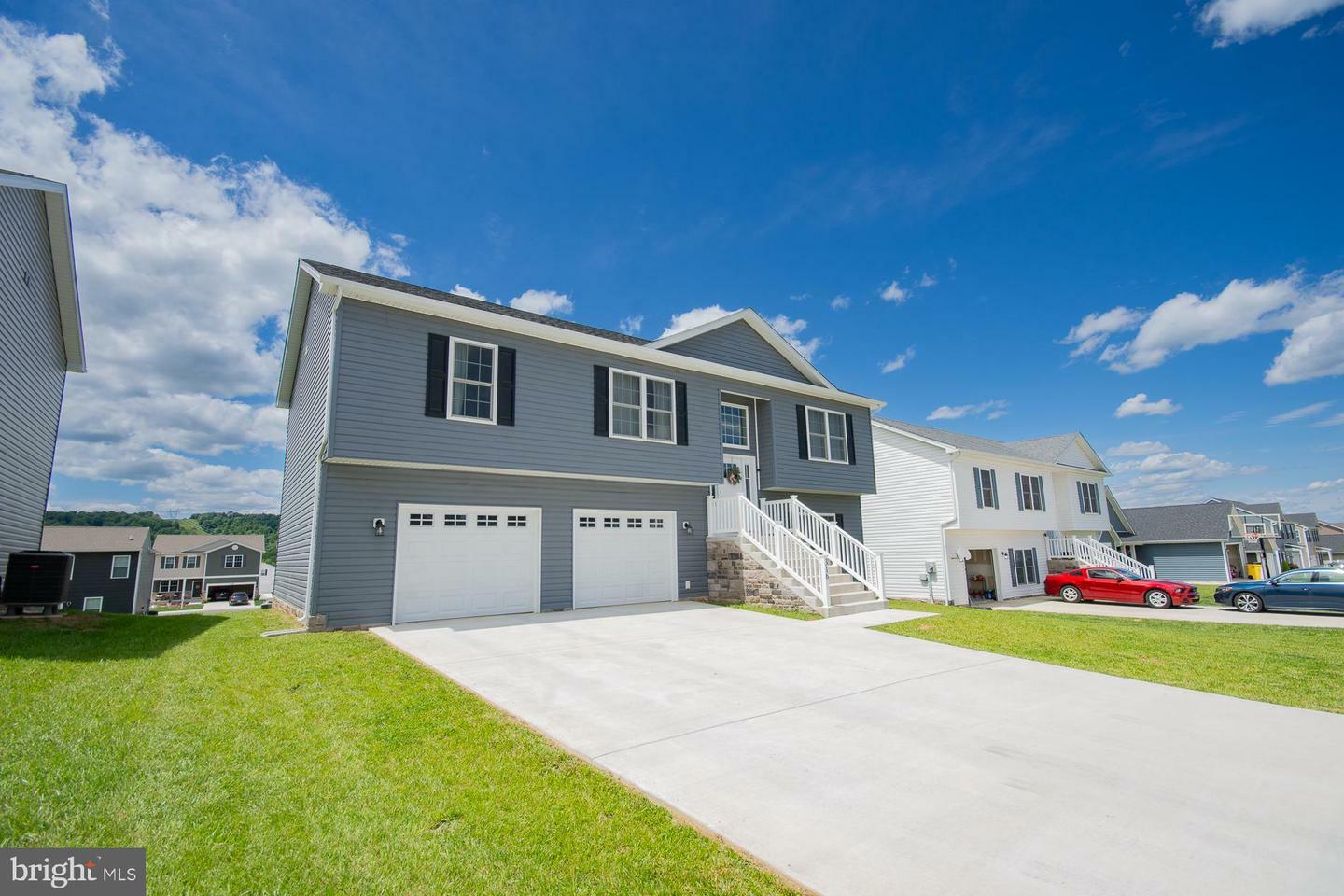 Property Photo: 316 Pochards Court WV 25403